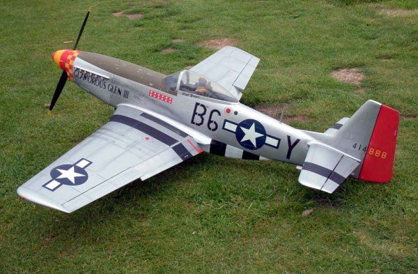 Mustang P-51 Maßstab 1:5